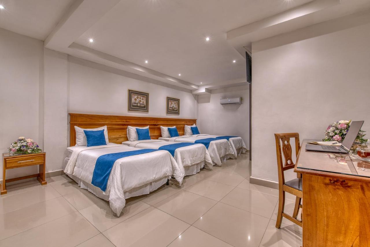 Swans Cay Hotel Бокас-дель-Торо Экстерьер фото