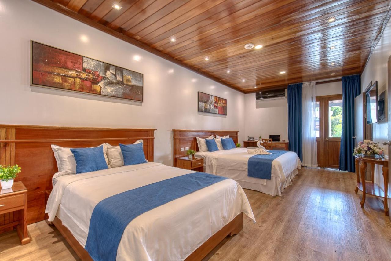 Swans Cay Hotel Бокас-дель-Торо Экстерьер фото